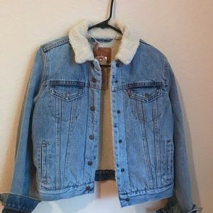 Levi’s denim jacket with faux fur
